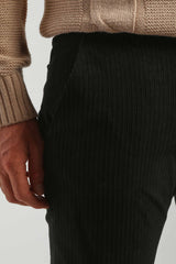 Pantaloni chino effetto velluto   |Colore:Nero