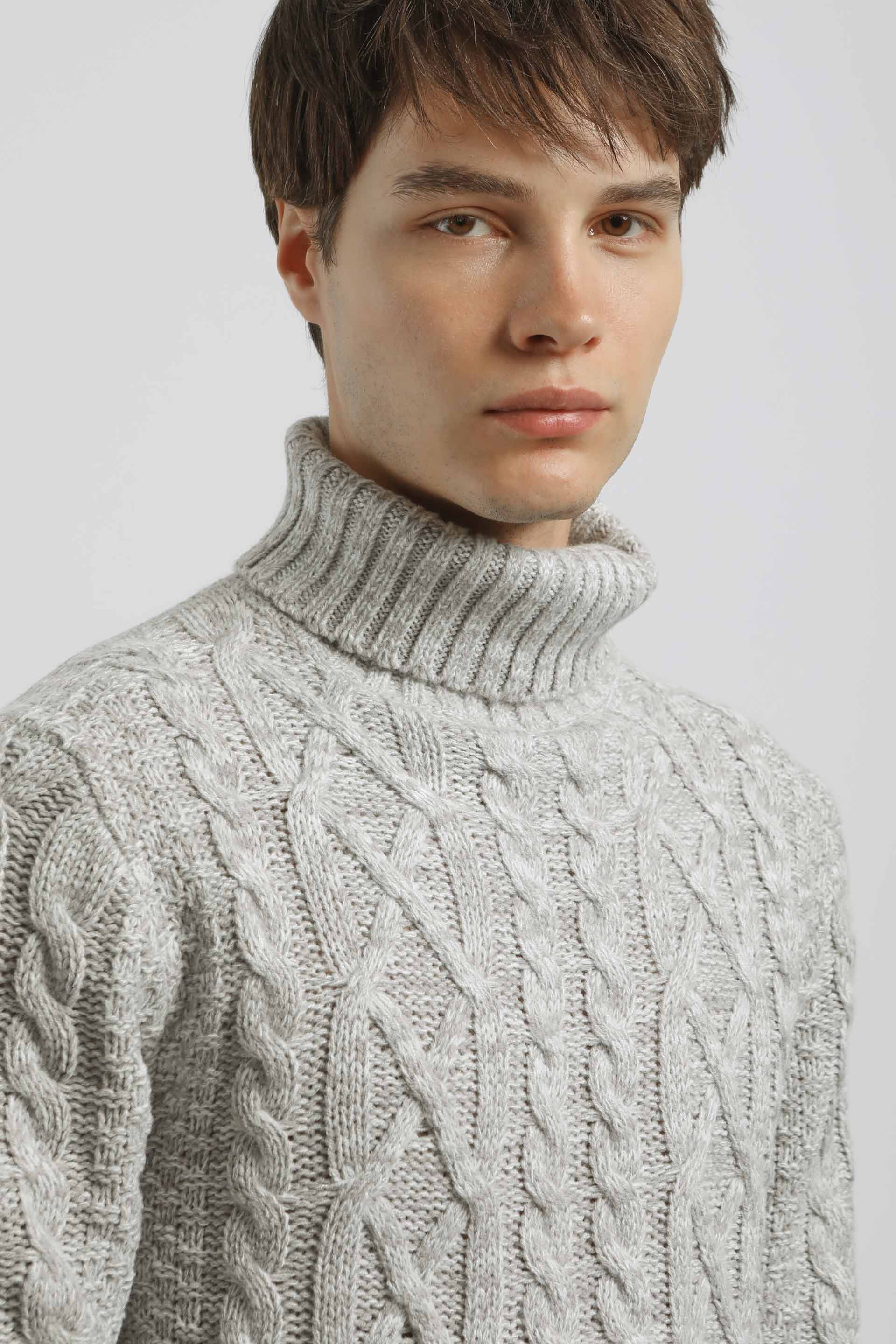 Maglia collo alto con treccia|Colore:Grigio perla tw