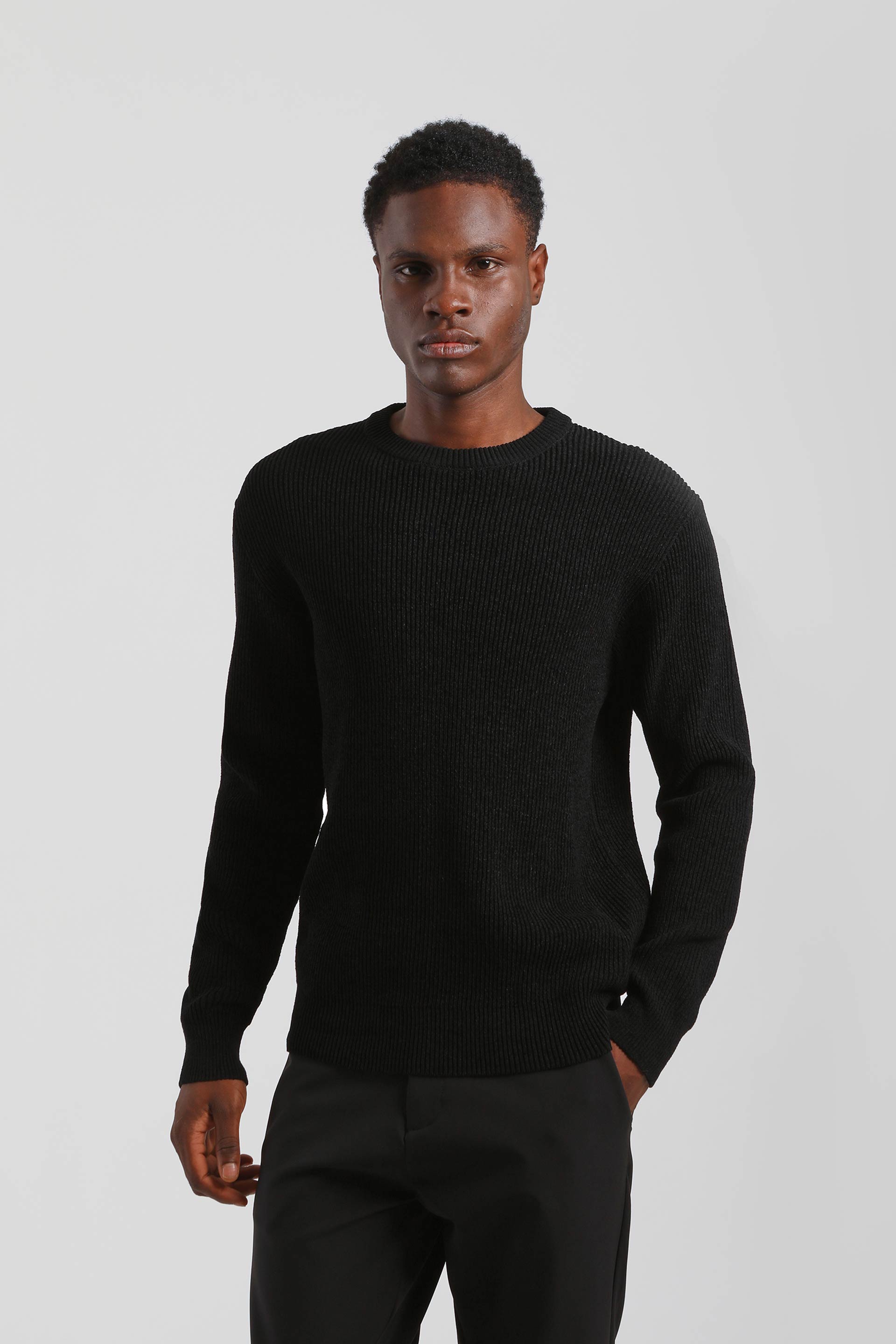 Maglia girocollo a coste|Colore:Nero