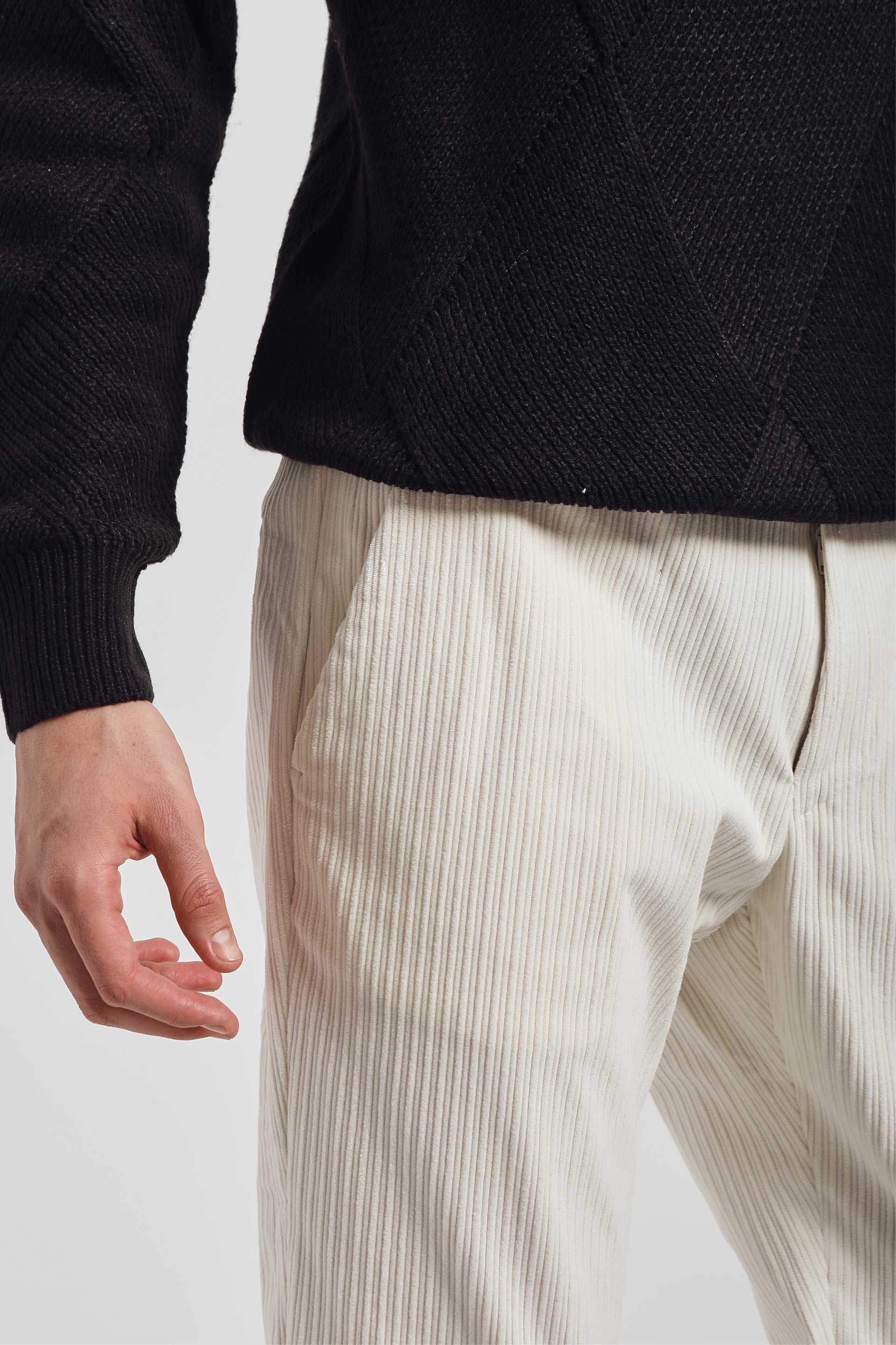 Pantaloni chino effetto velluto   |Colore:Ghiaccio