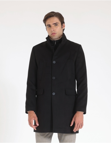 Cappotto con collo a lupetto