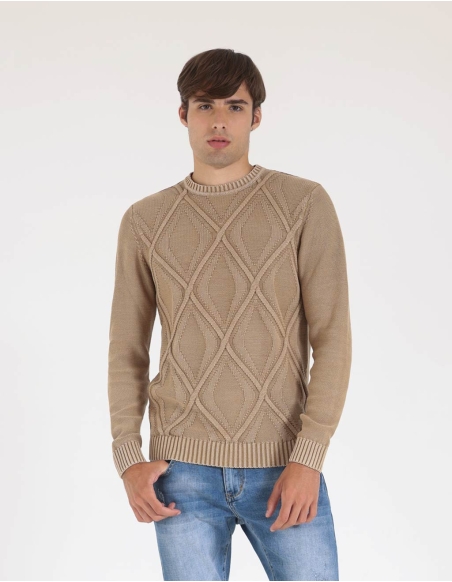 Maglia con lavorazione intrecciata