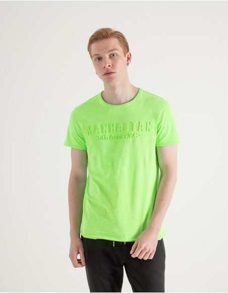T-shirt con stampa effetto rilievo